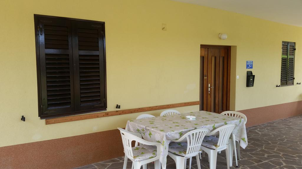 Apartments Milica Umag Exterior foto
